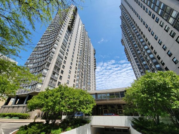 5701 N Sheridan Road , Unit 17D, Chicago, IL 60660