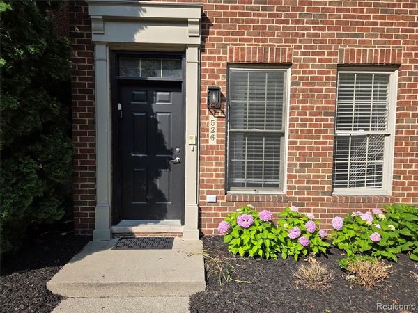 526 GRATEN Street, Birmingham, MI 48009