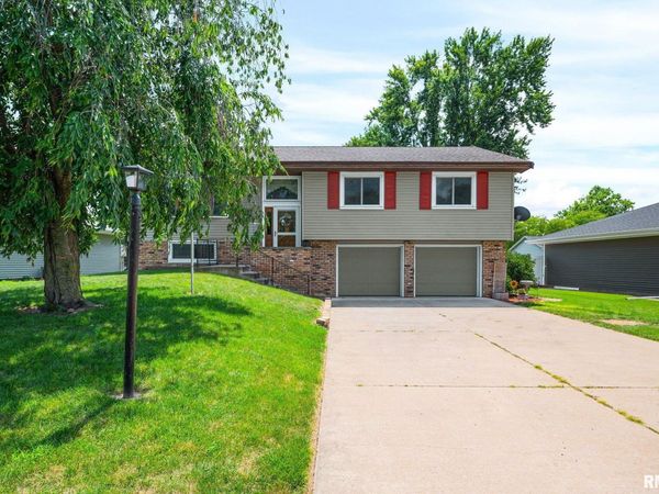 5916 W SIOUX Trail, Peoria, IL 61607