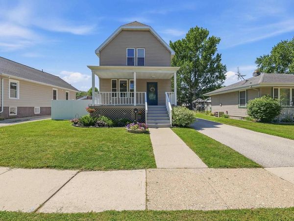 574 EMMA STREET, Fond Du Lac, WI 54935