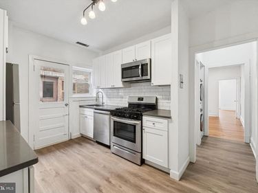334 38 LOMBARD STREET, UNIT 212, PHILADELPHIA, PA 19147