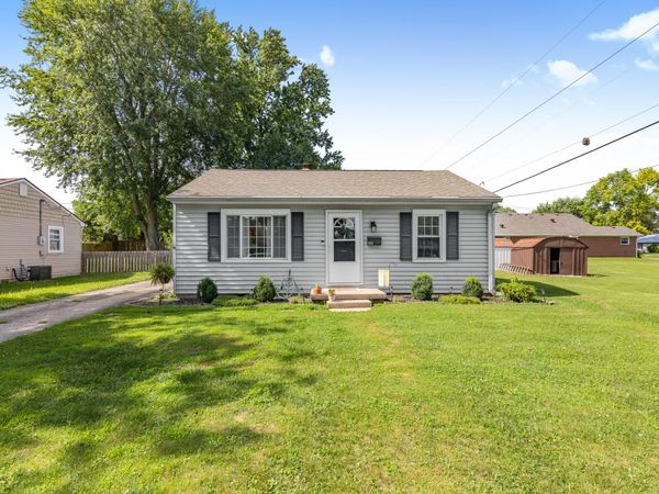 156 E Carlisle Street, Mooresville, IN 46158