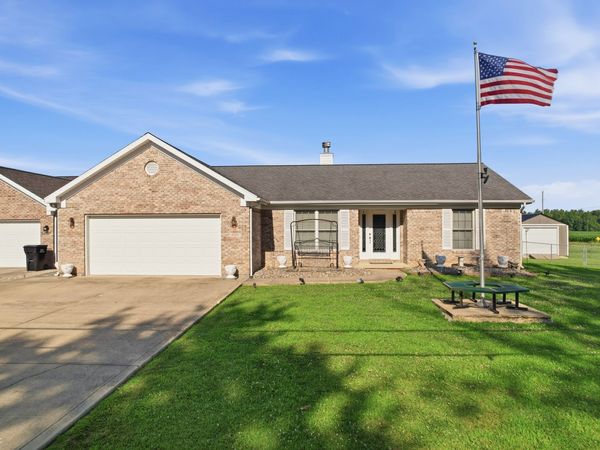 636 S Murphy Avenue, Brazil, IN 47834