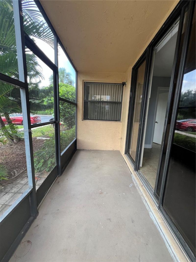 5801 Riverside Dr , Unit 104B3, Coral Springs, FL 33067 Photo