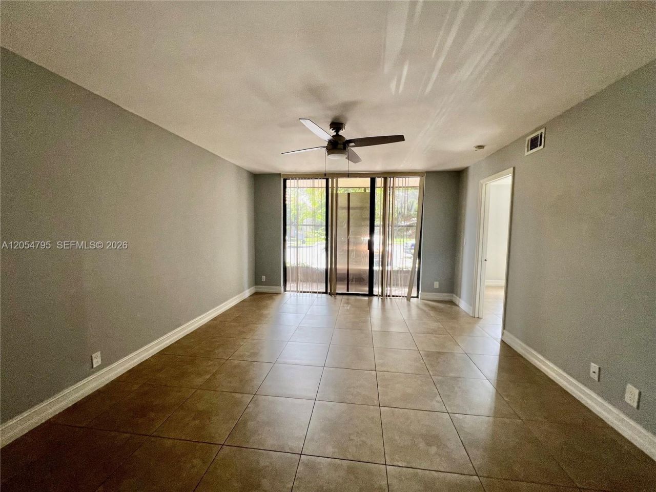 5801 Riverside Dr , Unit 104B3, Coral Springs, FL 33067 Photo