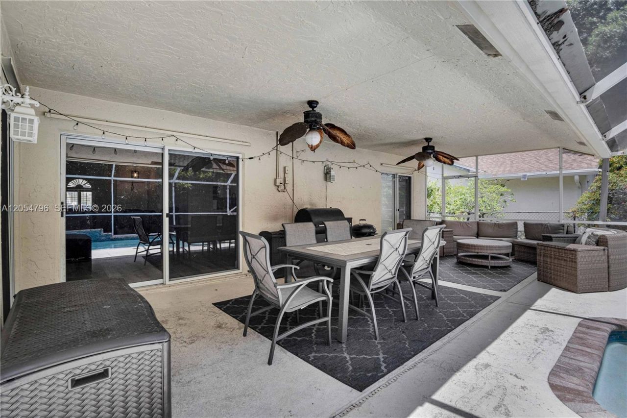 6610 NW 41st Ter, Coconut Creek, FL 33073 Photo