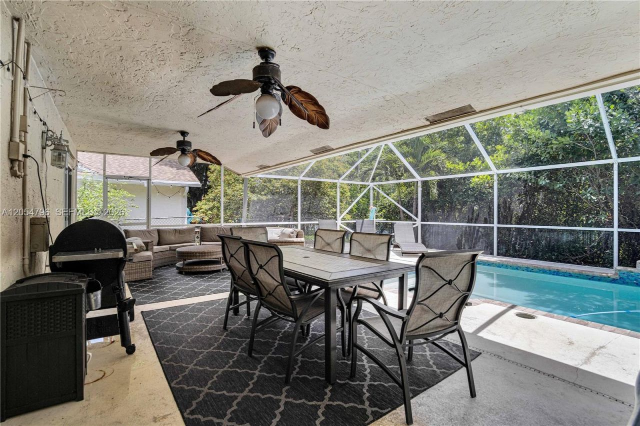 6610 NW 41st Ter, Coconut Creek, FL 33073 Photo