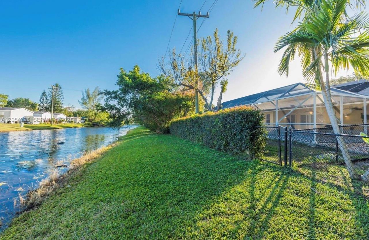 6610 NW 41st Ter , Coconut Creek, FL 33073 Photo