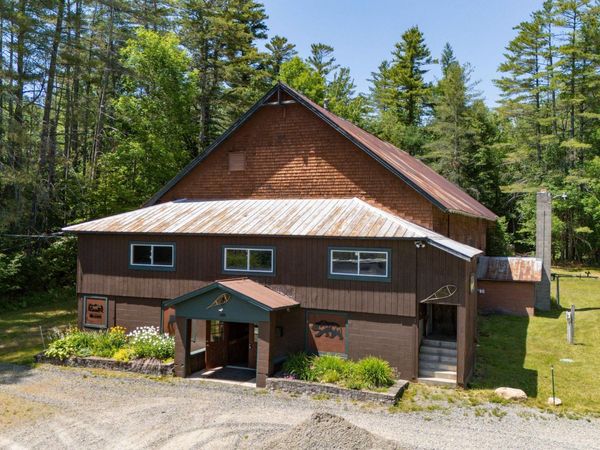 2709 State Route 8, Lake Pleasant, NY 12108