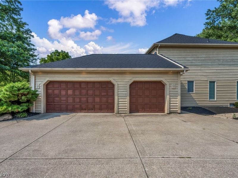 3373 Arbor Way , Westlake, OH 44145 Photo 3
