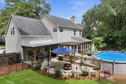 1516 Cypress Pointe Drive photo 4