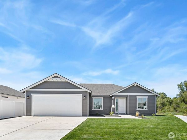 4259 Sandy Court, Moses Lake, WA 98837