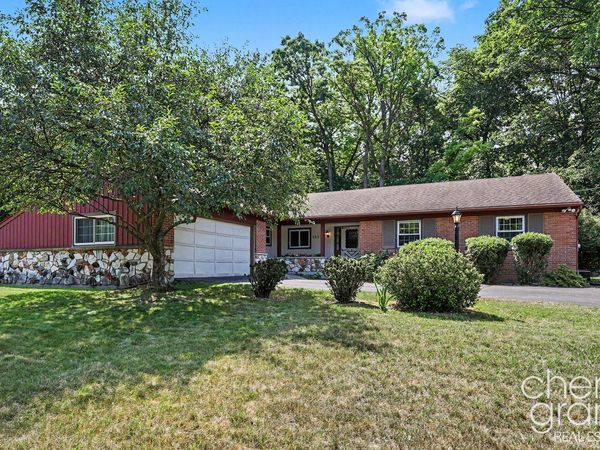3052 Bonita Drive SE, Grand Rapids, MI 49508