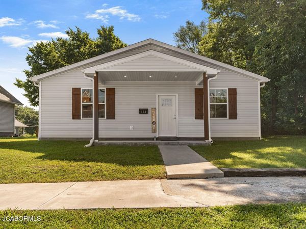 102 S HIGH STREET, California, MO 65018