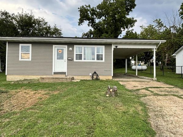 406 N COFFEY STREET, Vienna, MO 65582