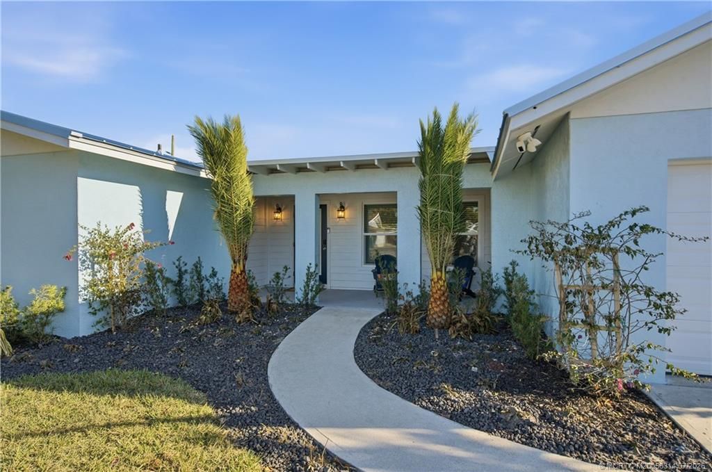 5216 SE Orange Street , Stuart, FL 34997 Photo