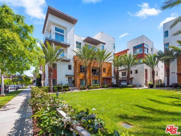 5695 GOLDENEYE Court , Unit 2, Los Angeles, CA 90094