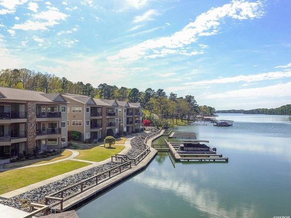 640 ARKRIDGE Road, Unit D-2, Hot Springs, AR 71913