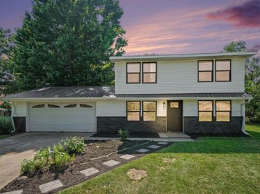 21 Barberry Drive, Osceola, IN 46561