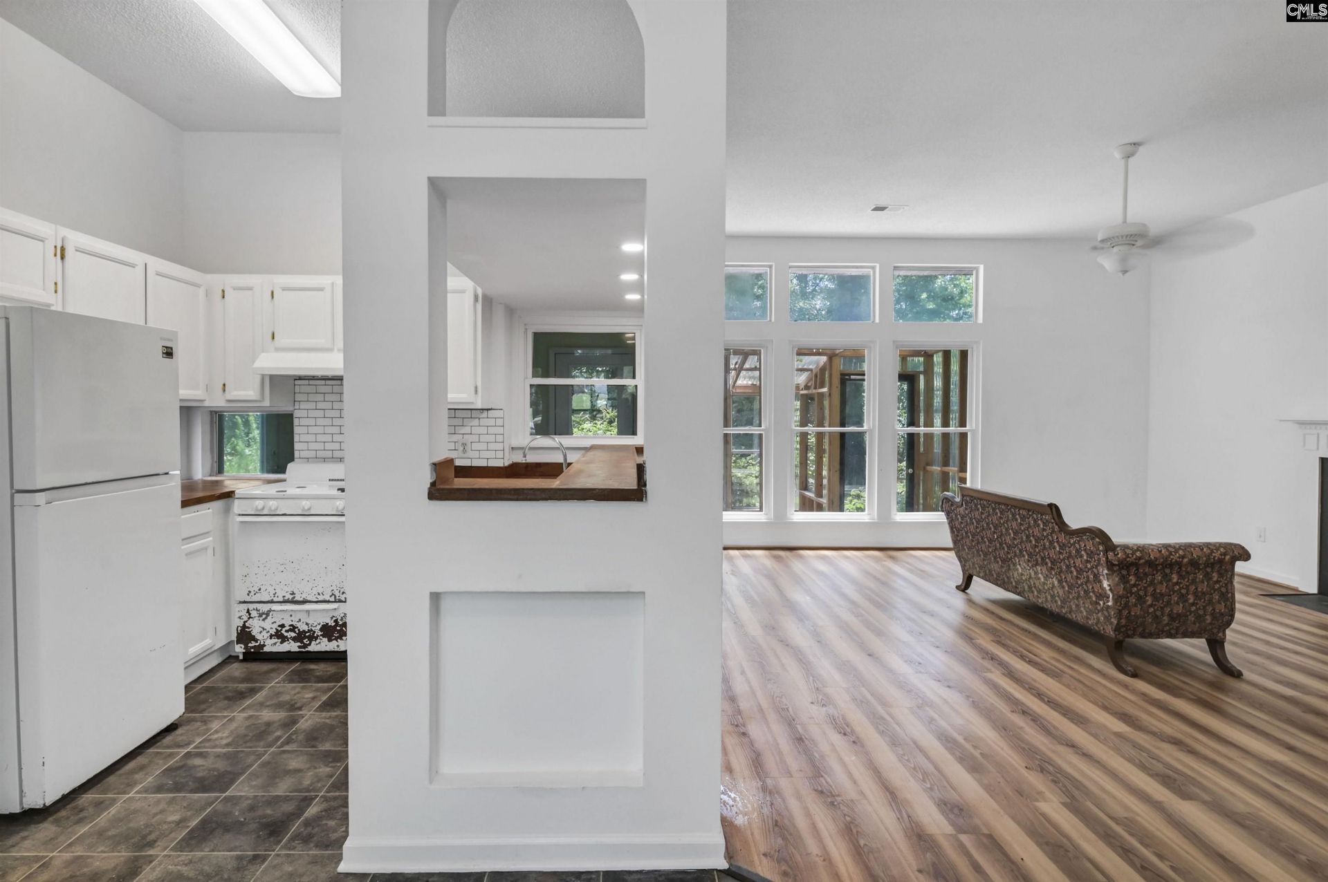236 Darby Way  Photo 10