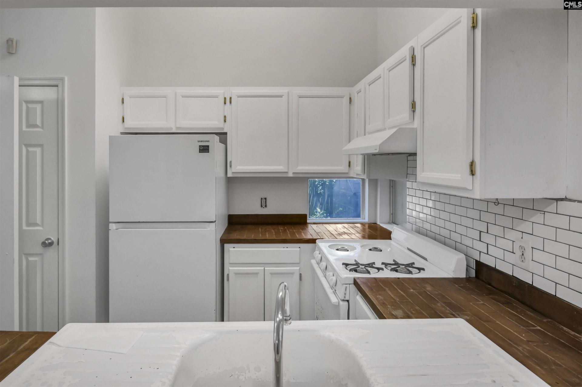 236 Darby Way  Photo 12