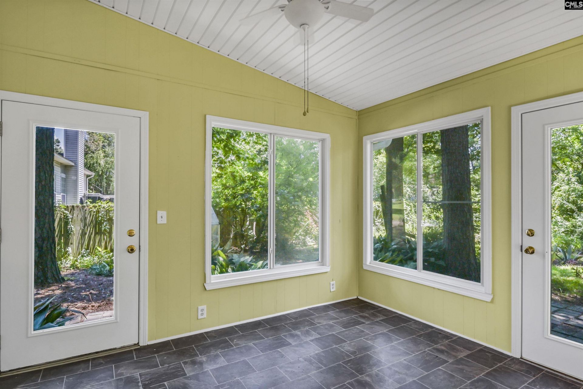 236 Darby Way  Photo 15