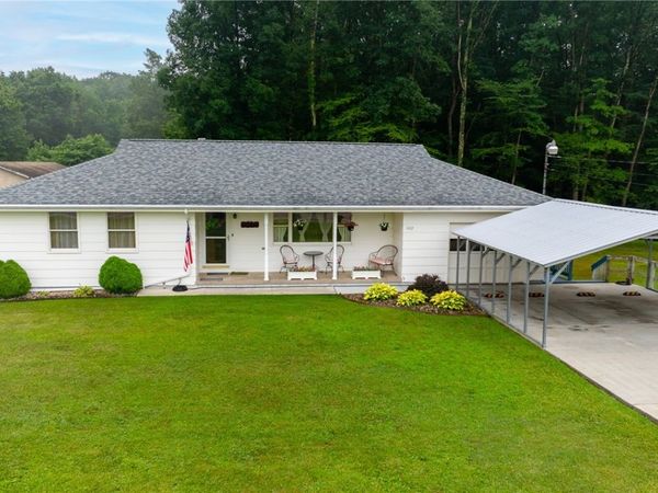 622 Frmngtn Ohpyl Rd , Ohiopyle, PA 15470