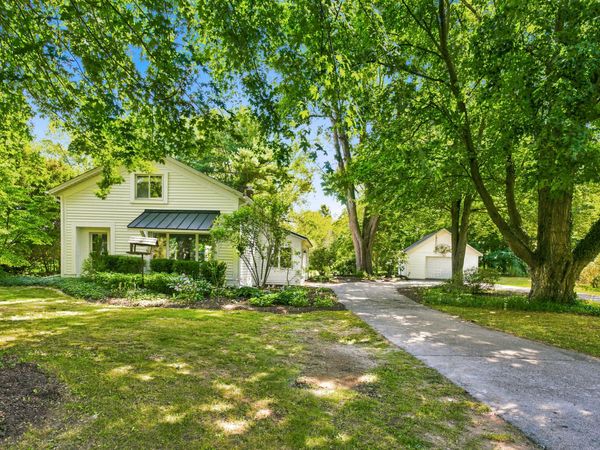 2313 68th Street, Fennville, MI 49408