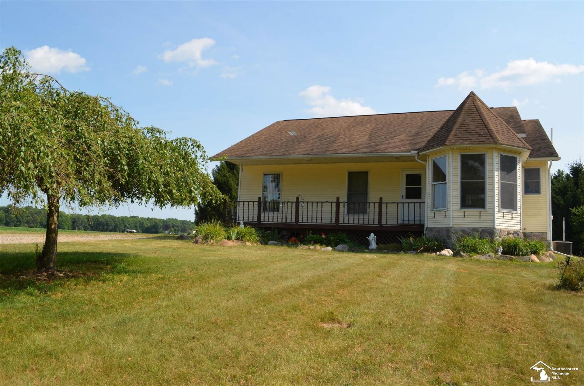 2977 Oakley Road, Stockbridge, MI 49285 Main Photo