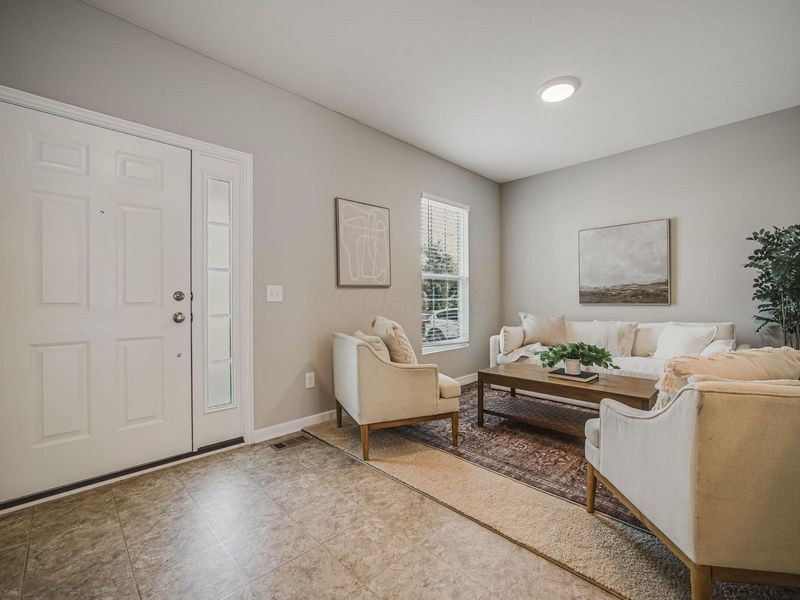 6859 Olde Dutch Road, Westerville, OH 43081 Photo 2
