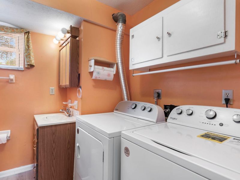6612 Kings Charter Road, Reynoldsburg, OH 43068 Photo 11