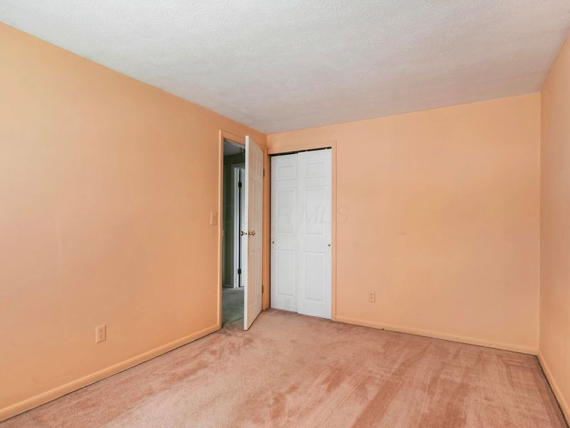 6612 Kings Charter Road, Reynoldsburg, OH 43068 Photo 21