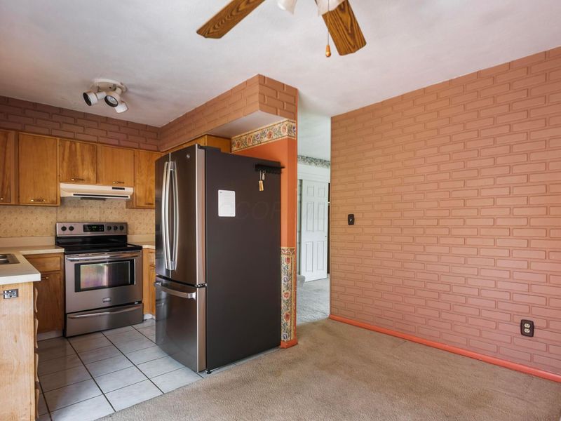 6612 Kings Charter Road, Reynoldsburg, OH 43068 Photo 7