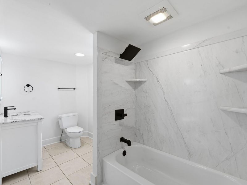 486 E Weber Road, Columbus, OH 43202 Photo 17