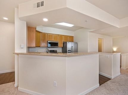 400 Moon Cir #427, Unit 427, Folsom, CA 95630 Photo