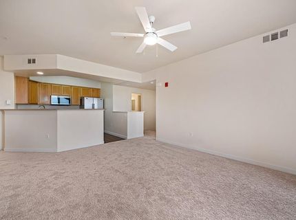 400 Moon Cir #427, Unit 427, Folsom, CA 95630 Photo