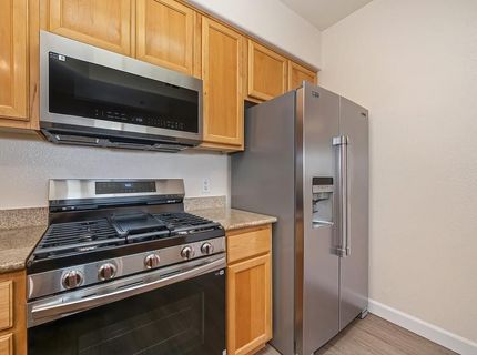 400 Moon Cir #427, Unit 427, Folsom, CA 95630 Photo