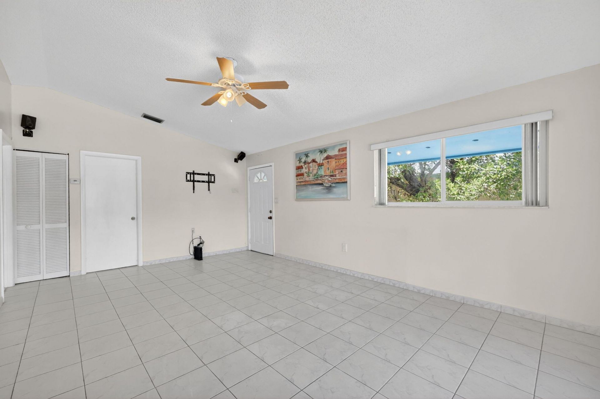 414 N Mahogany Avenue, Key Largo, FL 33037 Photo