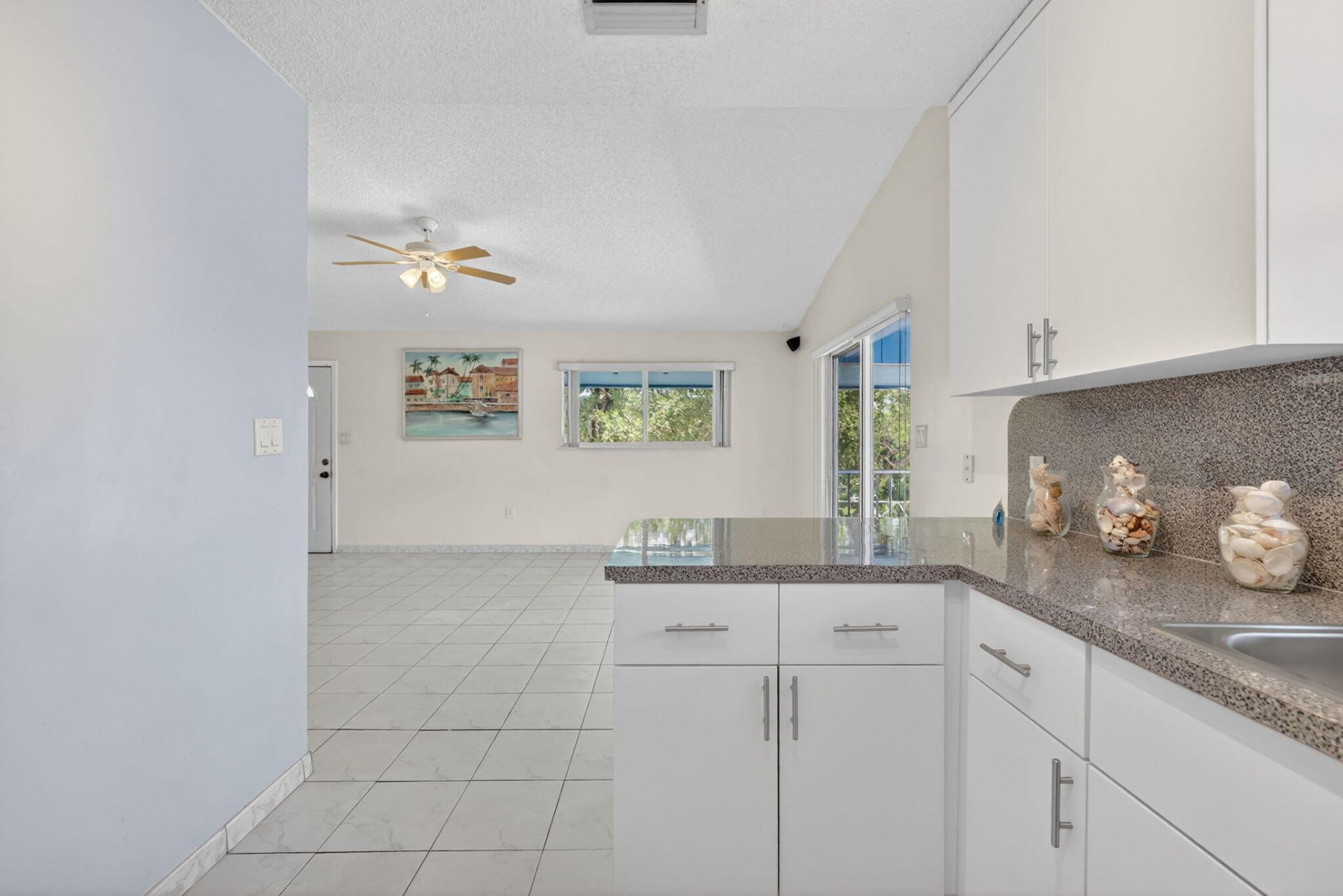 414 N Mahogany Avenue, Key Largo, FL 33037 Photo