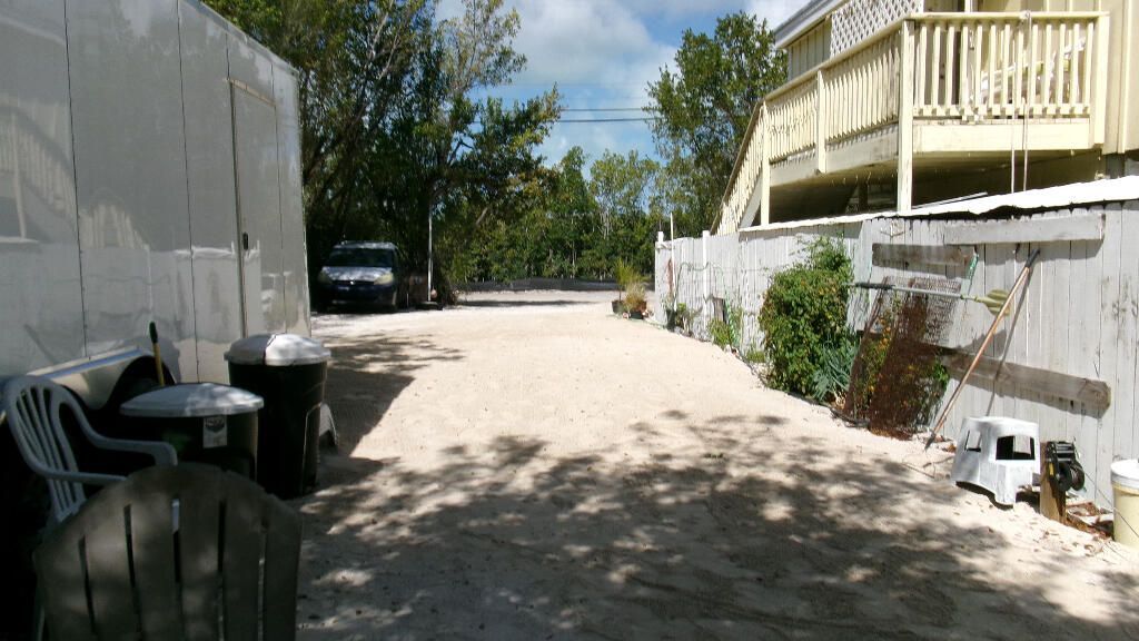 956 Shaw Drive, Key Largo, FL 33037 Photo