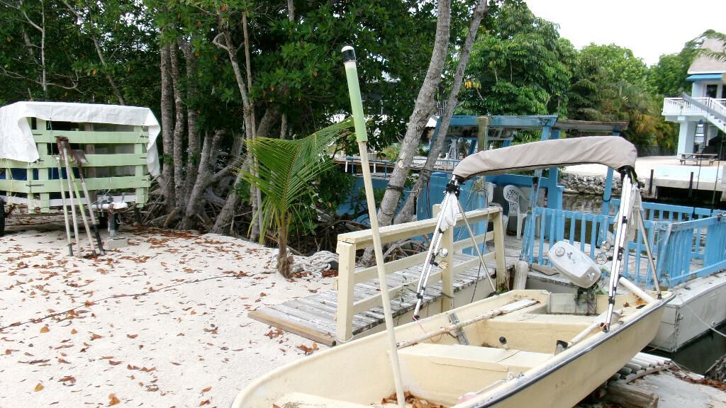 956 Shaw Drive, Key Largo, FL 33037 Photo
