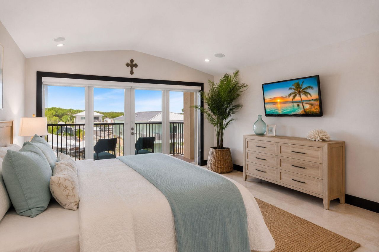 334 King Avenue, Key Largo, FL 33037 Photo
