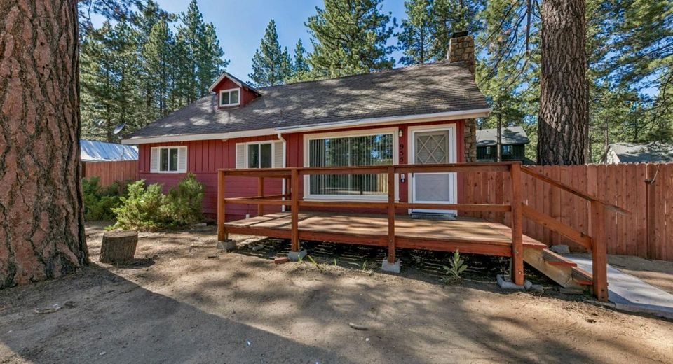 955 Tulare Avenue, South Lake Tahoe, CA 96150 Photo