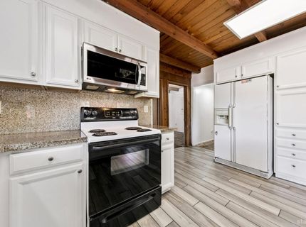 955 Tulare Avenue, South Lake Tahoe, CA 96150 Photo