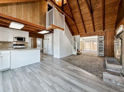 955 Tulare Avenue, South Lake Tahoe, CA 96150 Photo
