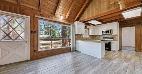 955 Tulare Avenue, South Lake Tahoe, CA 96150 Photo