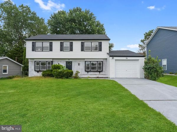34 MAYFAIR CIRCLE, WILLINGBORO, NJ 08046