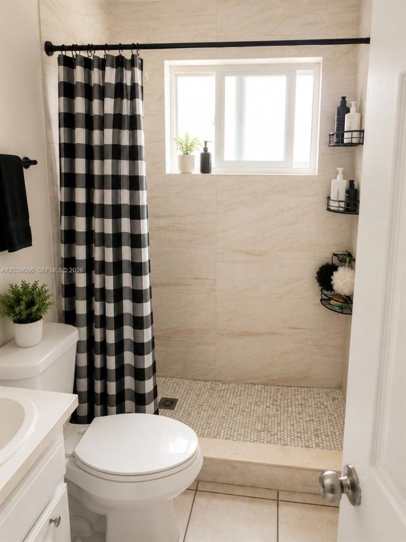 549 Meridian Ave , Unit 12, Miami Beach, FL 33139 Photo