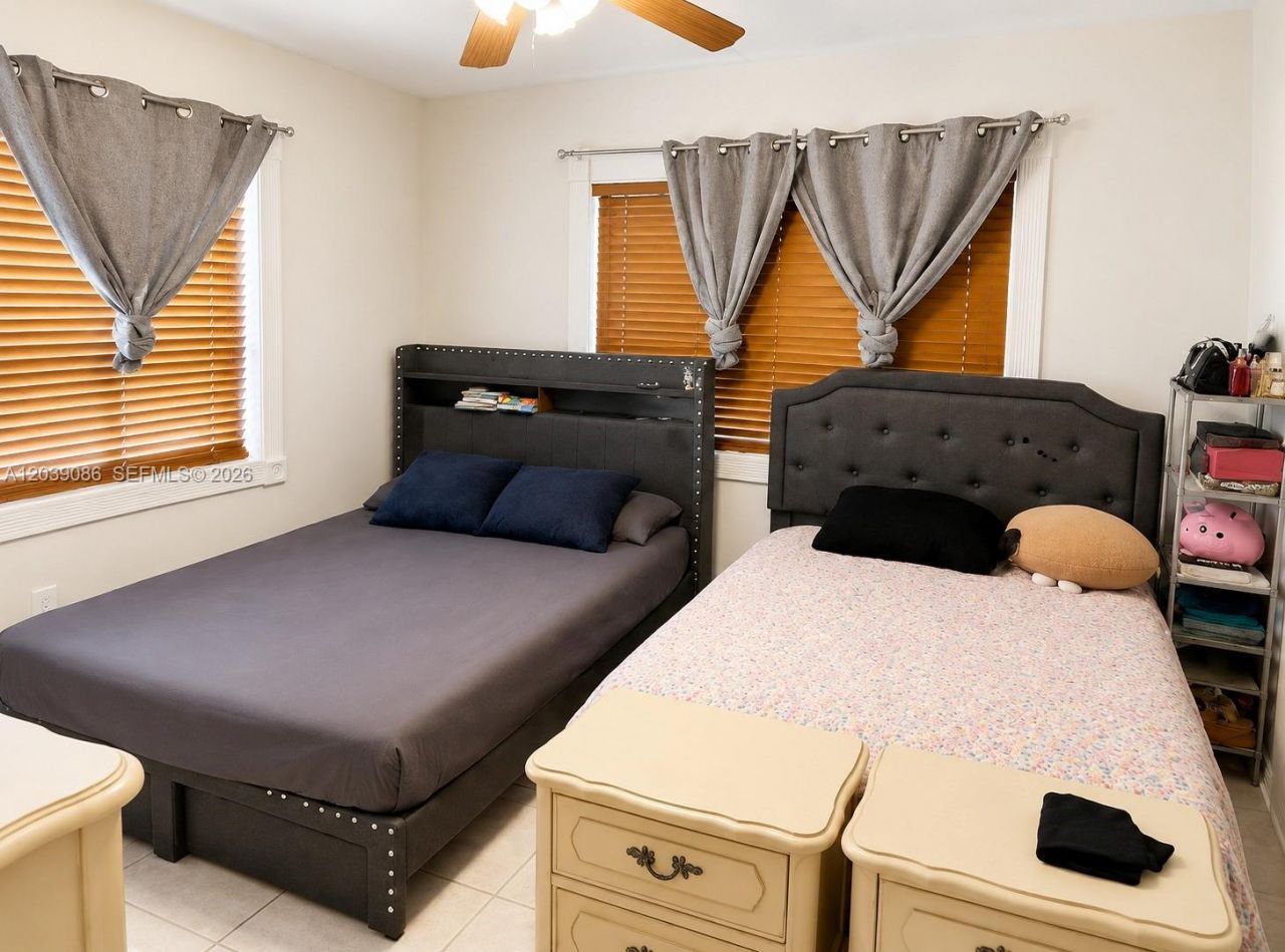 549 Meridian Ave , Unit 12, Miami Beach, FL 33139 Photo