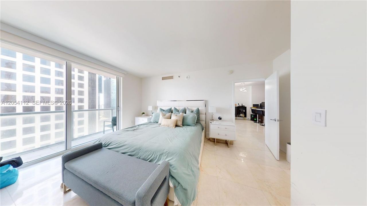 500 Brickell Ave, Unit 2610, Miami, FL 33131 Photo